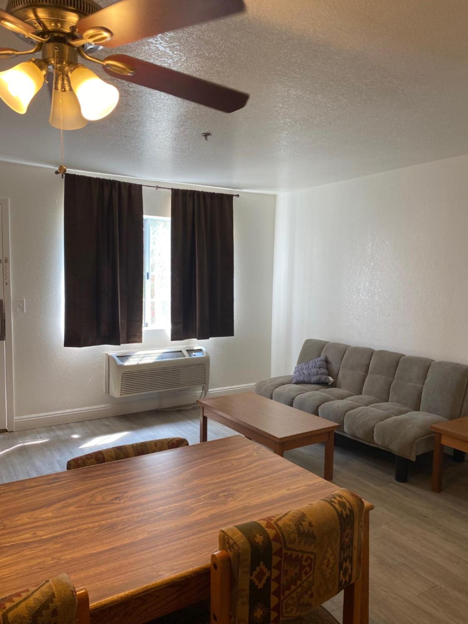 Lodge On The River Bullhead City Extérieur photo