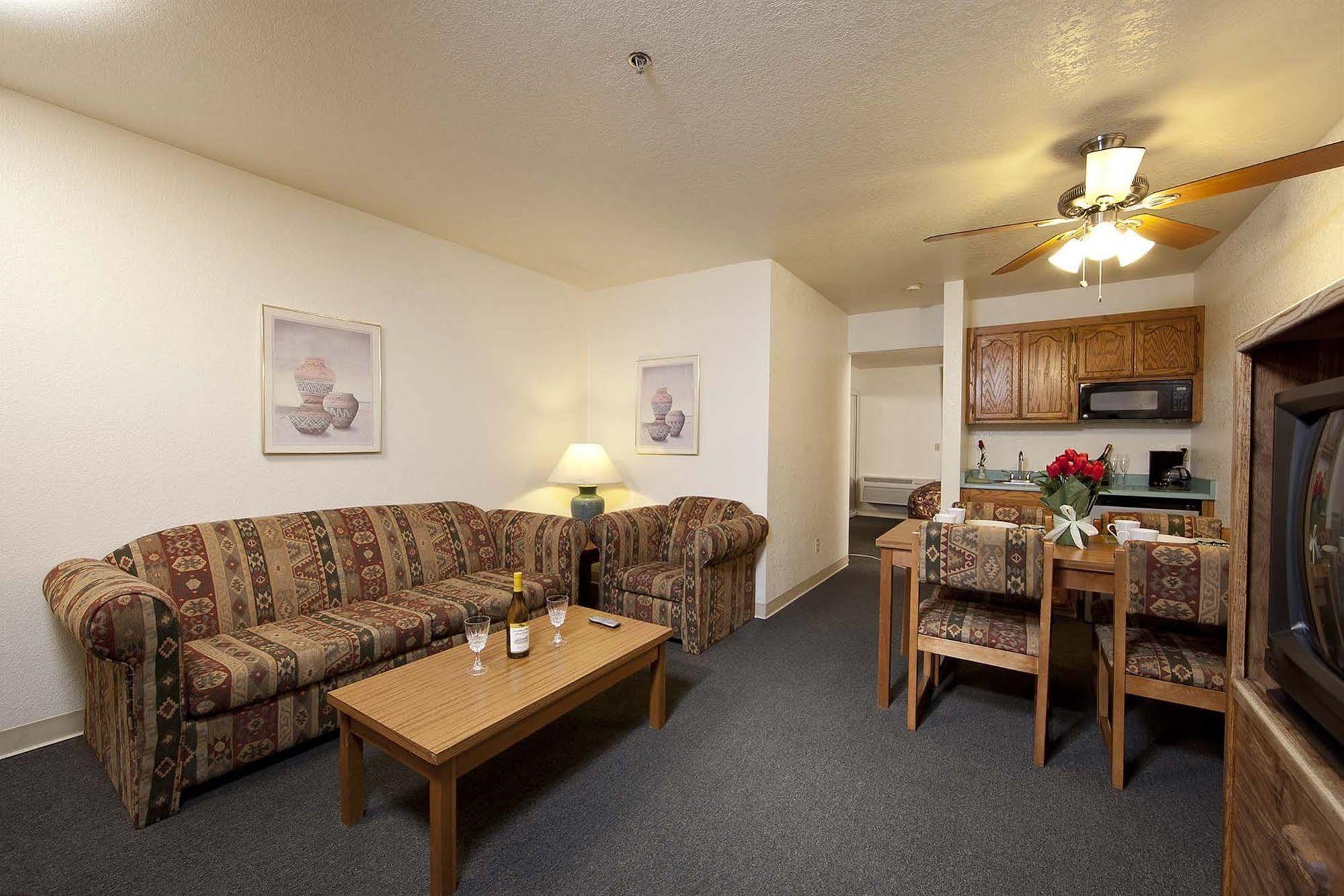 Lodge On The River Bullhead City Extérieur photo