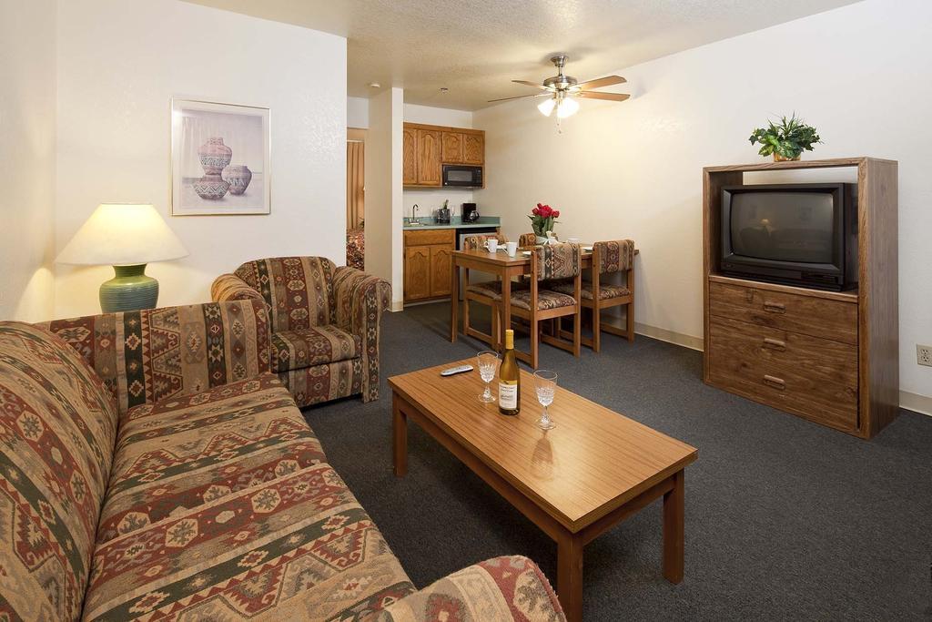 Lodge On The River Bullhead City Extérieur photo